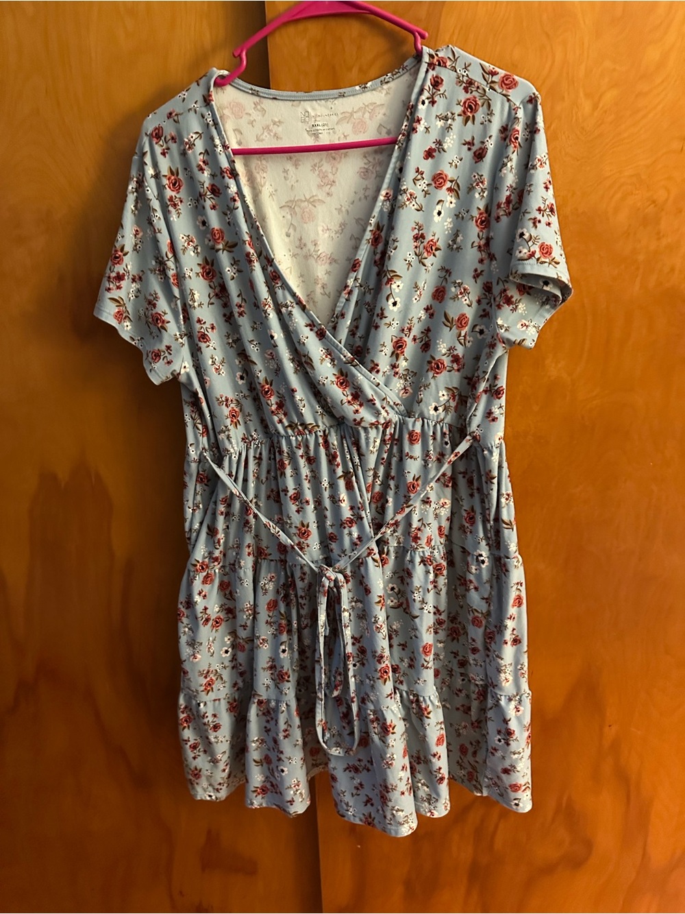 No Boundaries Light Blue Floral V-Neck Top